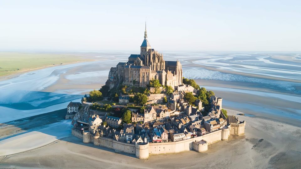 Mont St Michel: Private 12-Hour Round Transfer From Paris - Transportation Details