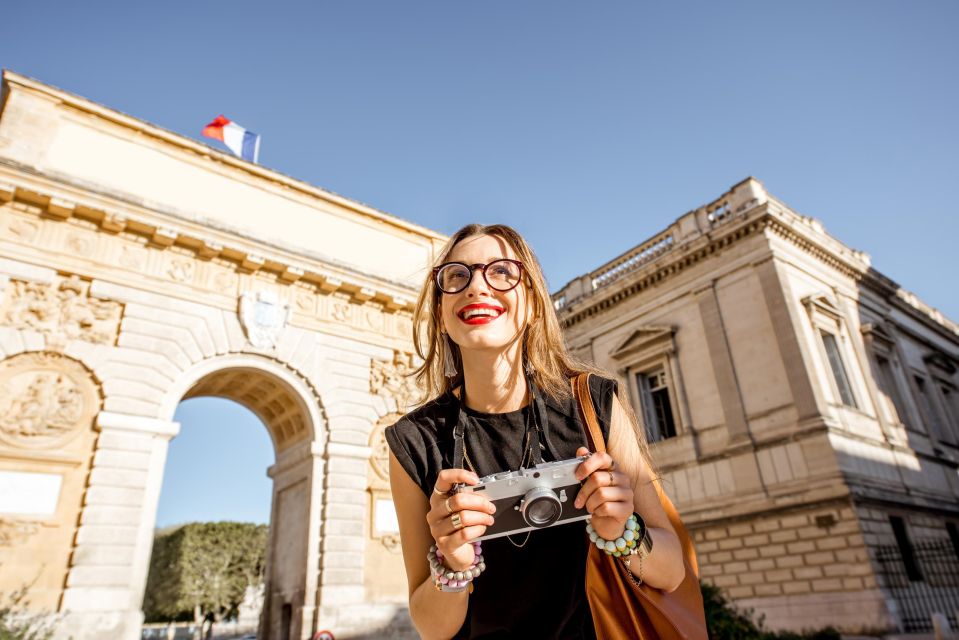 Montpellier: Express Walk With a Local in 60 Minutes - Experience Highlights