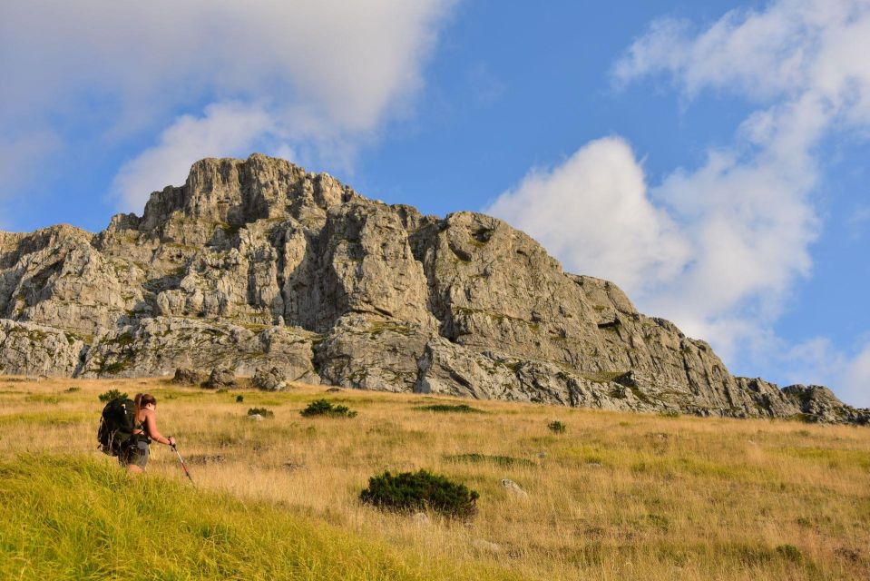 Mount Tymfi: 2-Day Hiking Trip to Drakolimni - Hiking Itinerary Details