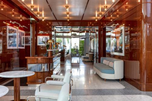 Mr. C Miami - Coconut Grove - Facilities and Services