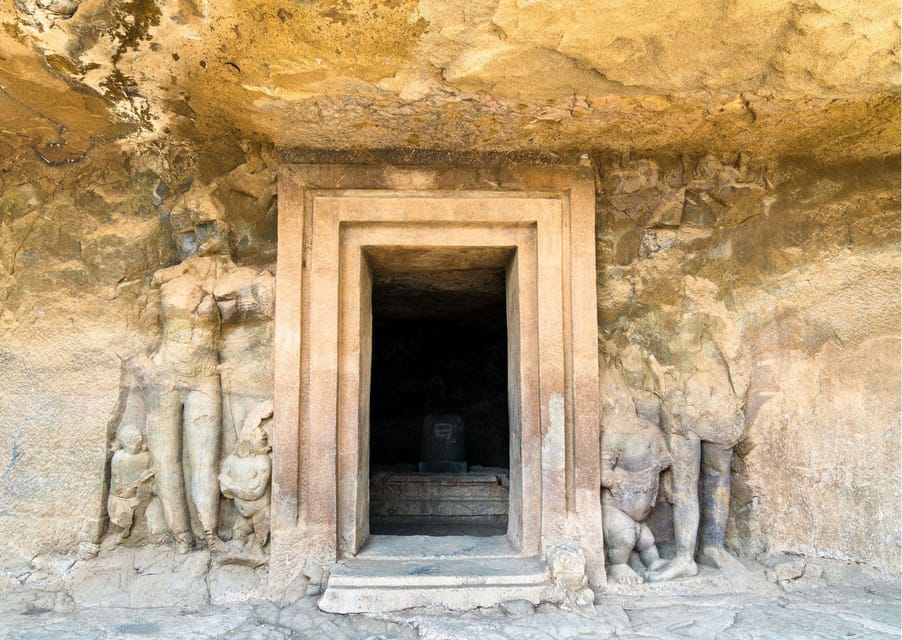 Mumbai: Elephanta Caves Private Tour With Ferry Ride - Detailed Itinerary