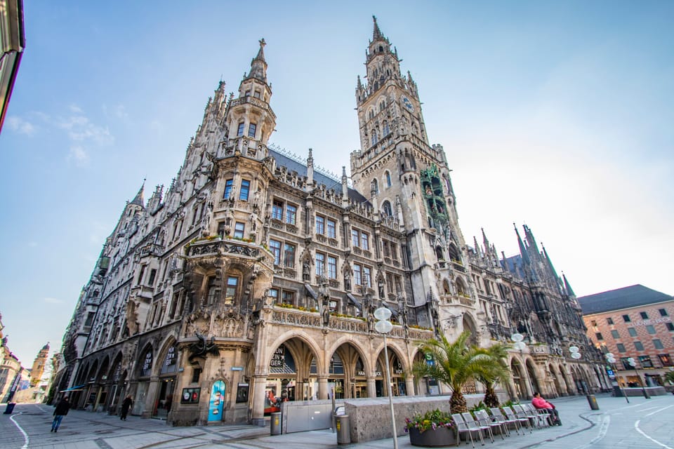 Munich: Art and Culture Walking Tour With a Local Guide - Activity Details