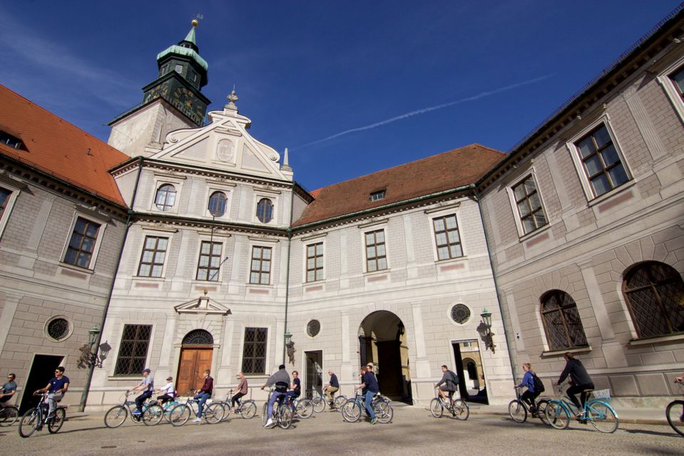 Munich: Guided City Tour by Bike - Itinerary Highlights