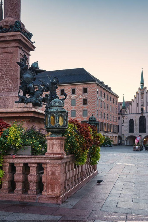 Munich New Town Hall and Beyond – Private Walking Tour - Itinerary Highlights