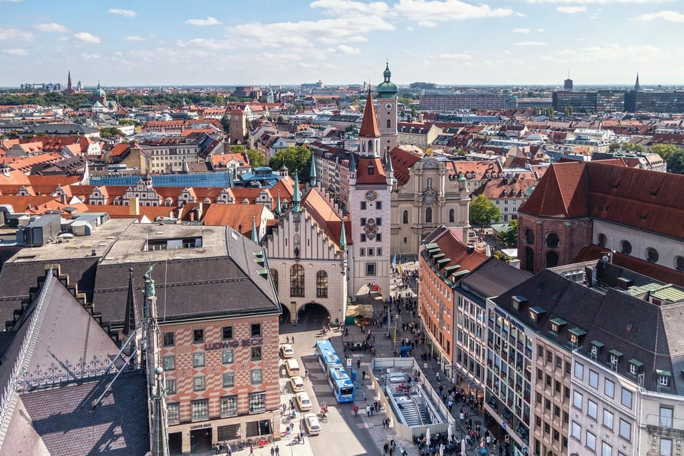 Munich - Old Town Historic Walking Tour - Tour Highlights and Landmarks