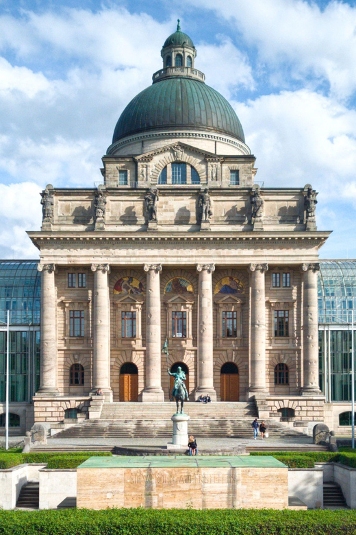 Munich Private Guided Walking Tour With Deutsche Museum - Historical Insights