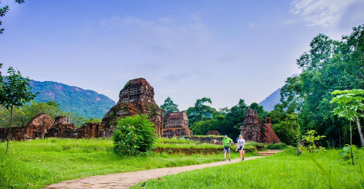 My Son Sanctuary & Cruise Small Group From Hoi an /Da Nang - Itinerary and Experience