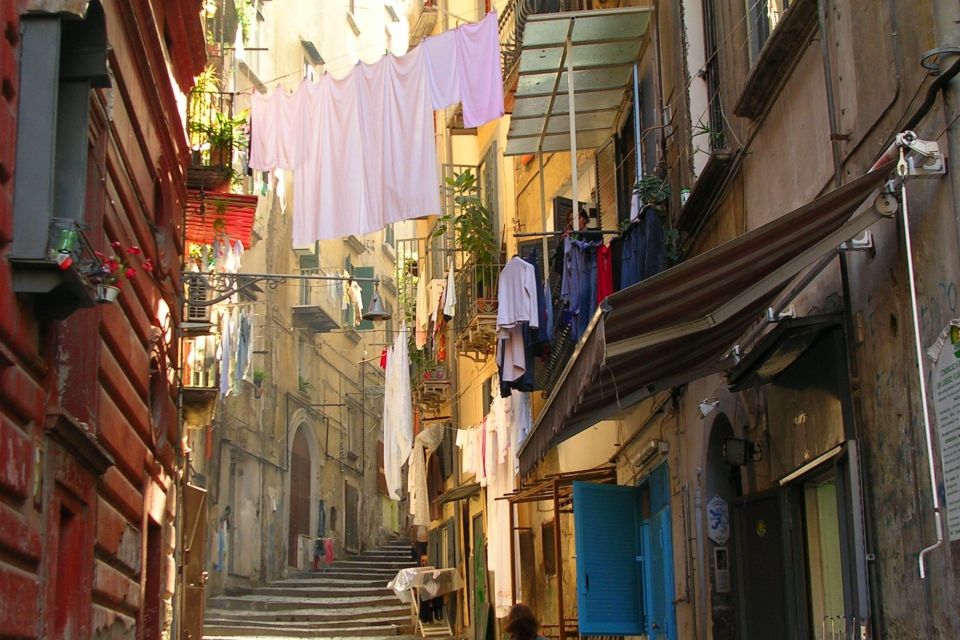 Naples: First Discovery Walk and Reading Walking Tour - Key Attractions on the Route