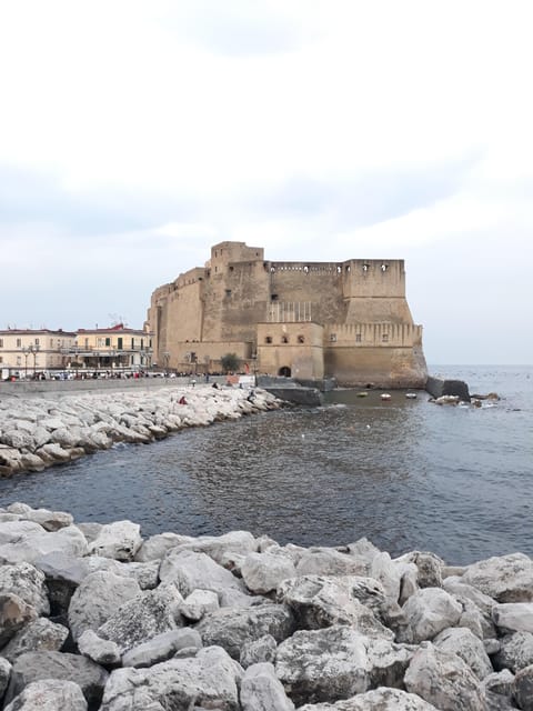 Naples Tour Old Town and Lunch Wine Tasting - Itinerary and Experience