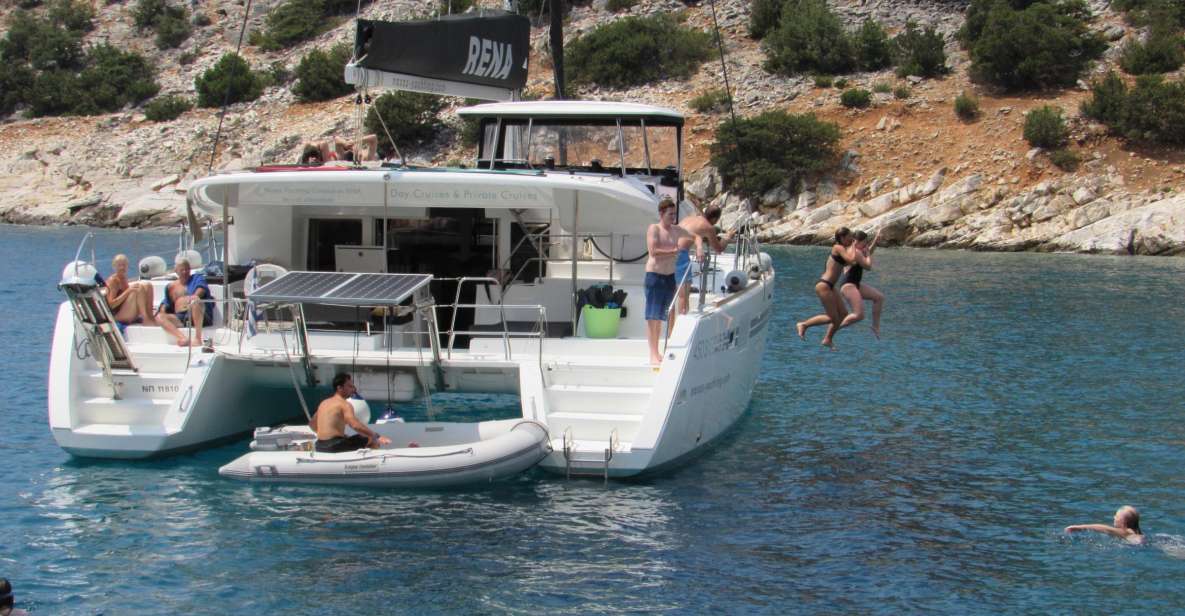 Naxos: Luxury Catamaran Day Trip With Lunch and Drinks - Itinerary Highlights