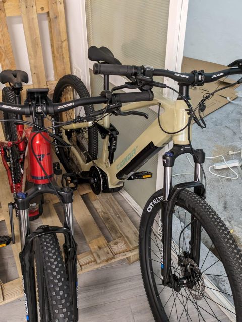 NERJA: Ebike Rental - Ebike Features and Capabilities