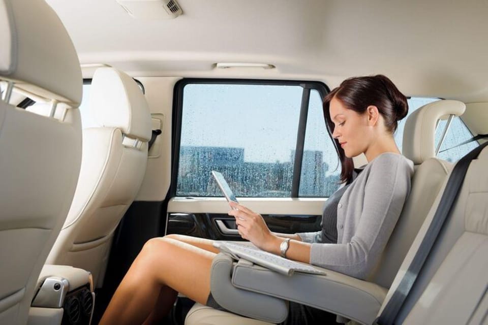 Newark-Liberty Airport: Transfer to New York City - Transportation Options Available