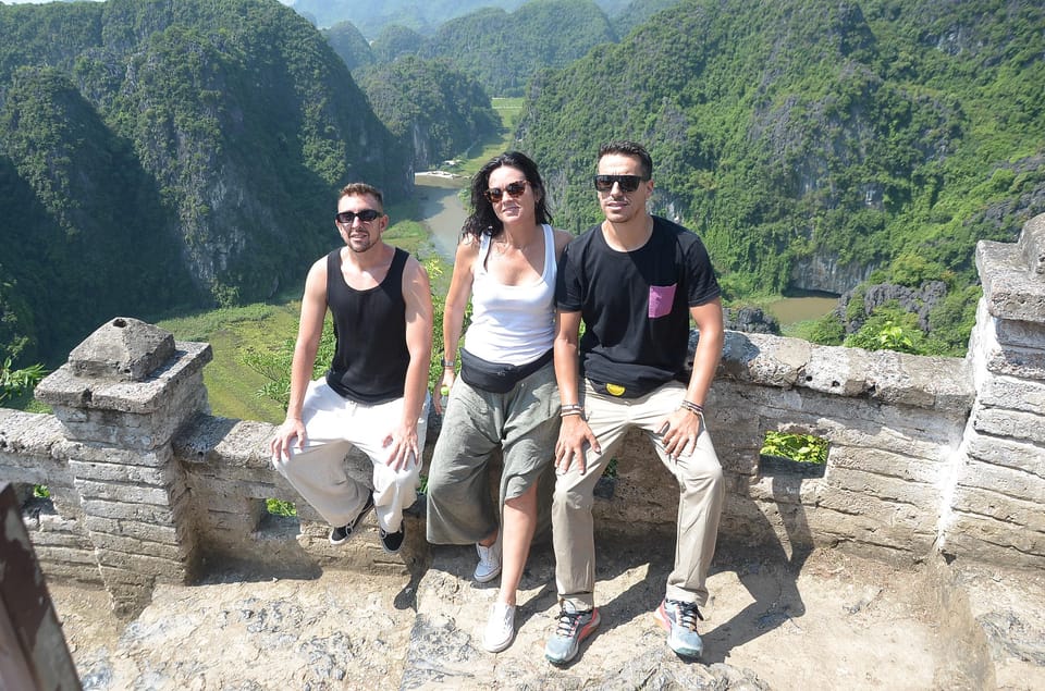 Ninh Binh: Bai Dinh, Hoa Lu, Trang An, Mua Cave Private Tour - Itinerary Highlights