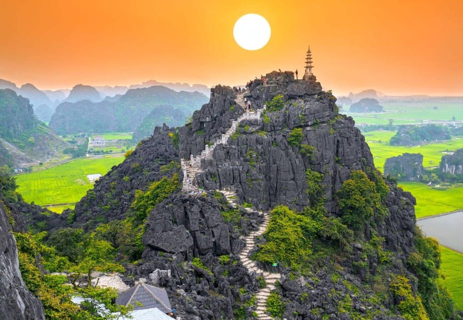 Ninh Binh Sunset Tour And Visit Hoa Lu Ancient Town - Itinerary Highlights