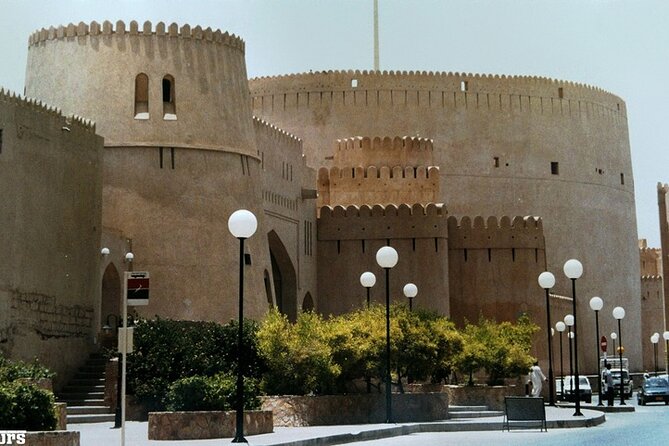 Nizwa & Jabel Akhder (Sharing) - Detailed Itinerary