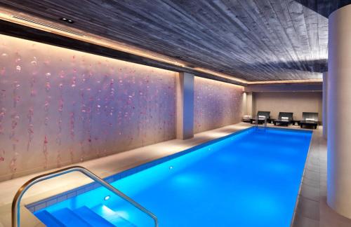 Nobu Hotel Chicago - Amenities and Facilities
