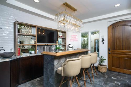 North Beach Villa - Guest Ratings