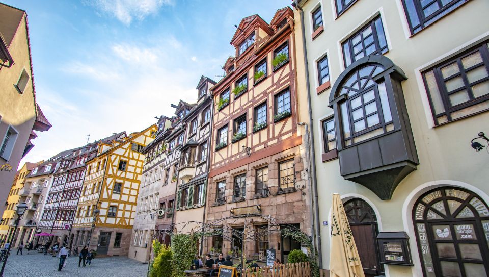 Nuremberg: 60 Minute Express Walk With a Local - Experience Highlights