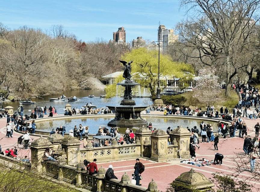 NYC: Central Park Rickshaw Tour / Private and Guided - Meeting Your Guide