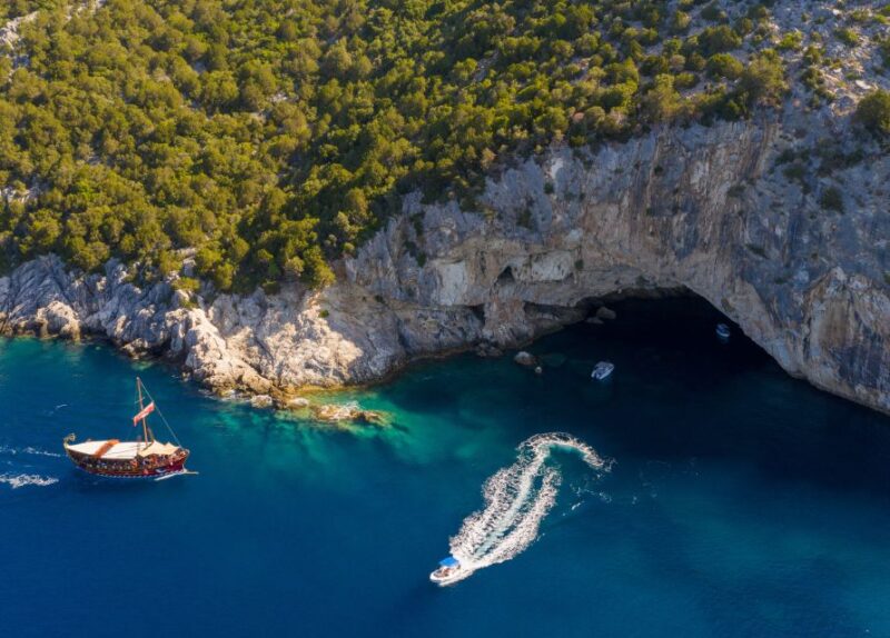 Nydri: Full-Day Wooden Boat Cruise With BBQ & Drinks - Highlights of the Experience