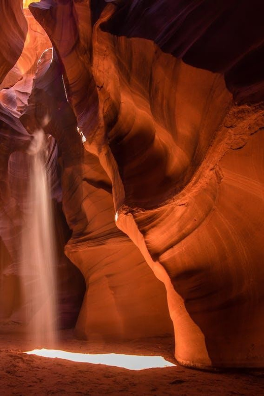 Page: Lower Antelope Canyon Walking Tour With Navajo Guide - Activity and Duration