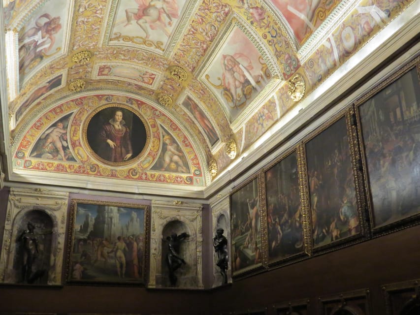 Palazzo Vecchio Secret Passages Tour & Lunch or Gelato - Experience Highlights