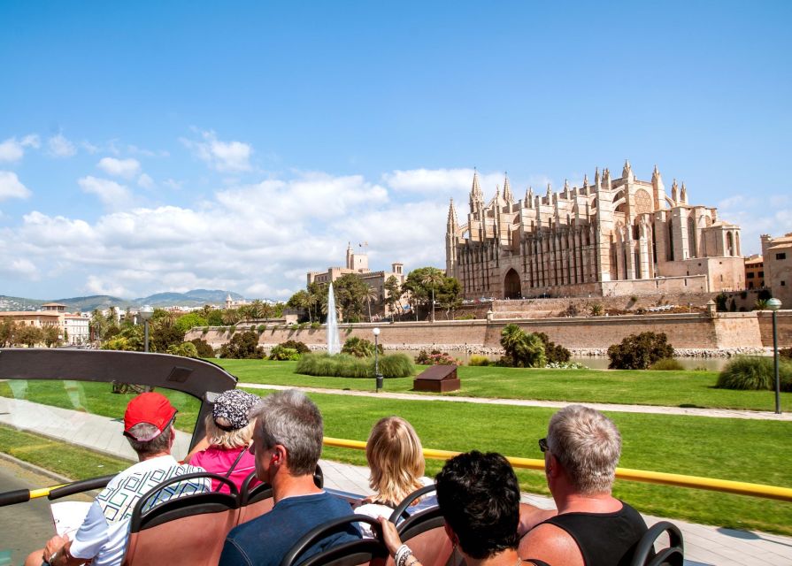 Palma De Mallorca: City Sightseeing Hop-On Hop-Off Bus Tour - Bus Details