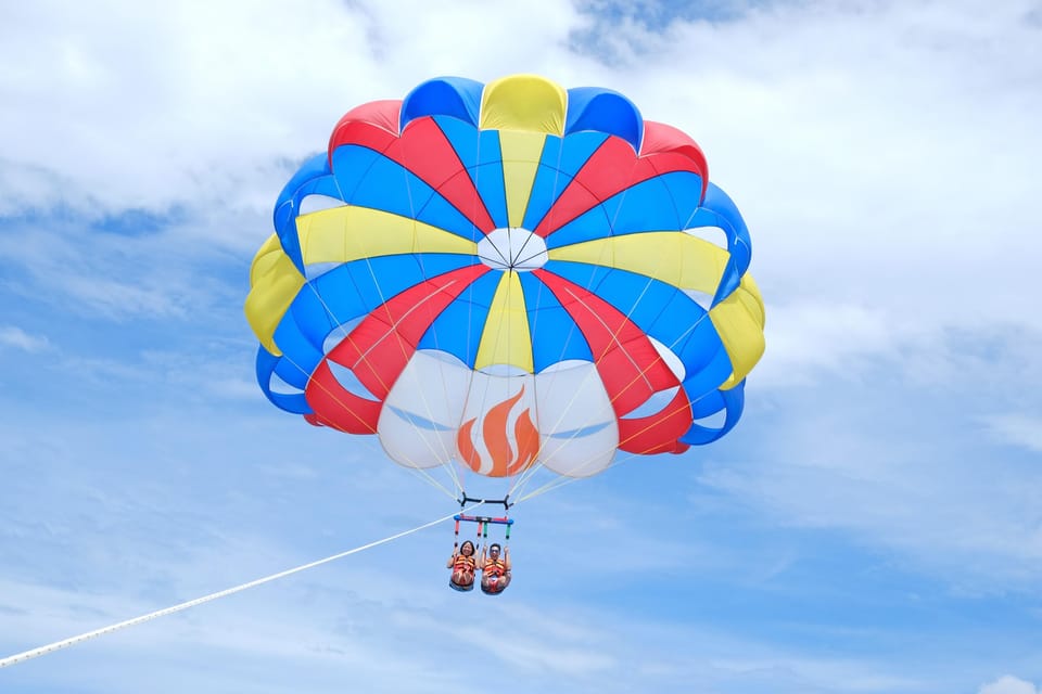 Panglao: Solo or Tandem Parasailing Experience Near Alona - Pricing and Booking