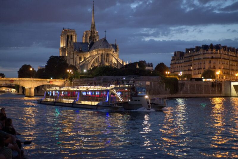 Paris: Big Bus Hop-on Hop-off Tour and Seine River Cruise - Tour Features and Benefits