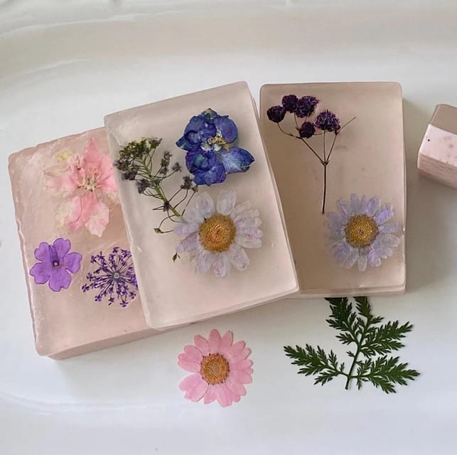 Paris: Botanical Handmade Soap Workshop (Melt and Pour Soap) - Booking Information