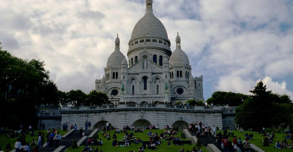 Paris: Montmartre Private Guided Walking Tour - Booking Information