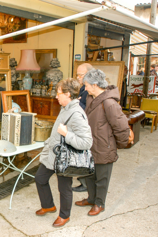 Paris: Saint Ouen Flea Market Treasures a Guided Tour - Experience and Insights