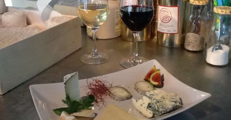 Paris: Small-Group Cheese and Wine Tasting in Le Marais - Experience Highlights