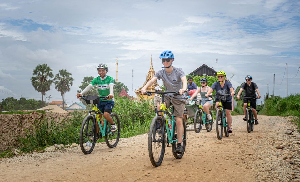 Phnom Penh: Silk Islands Half-Day Bike Tour - Itinerary Highlights