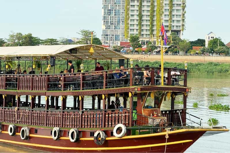 Phnom Penh: Sunset Cruise on the Mekong River - Scenic Highlights