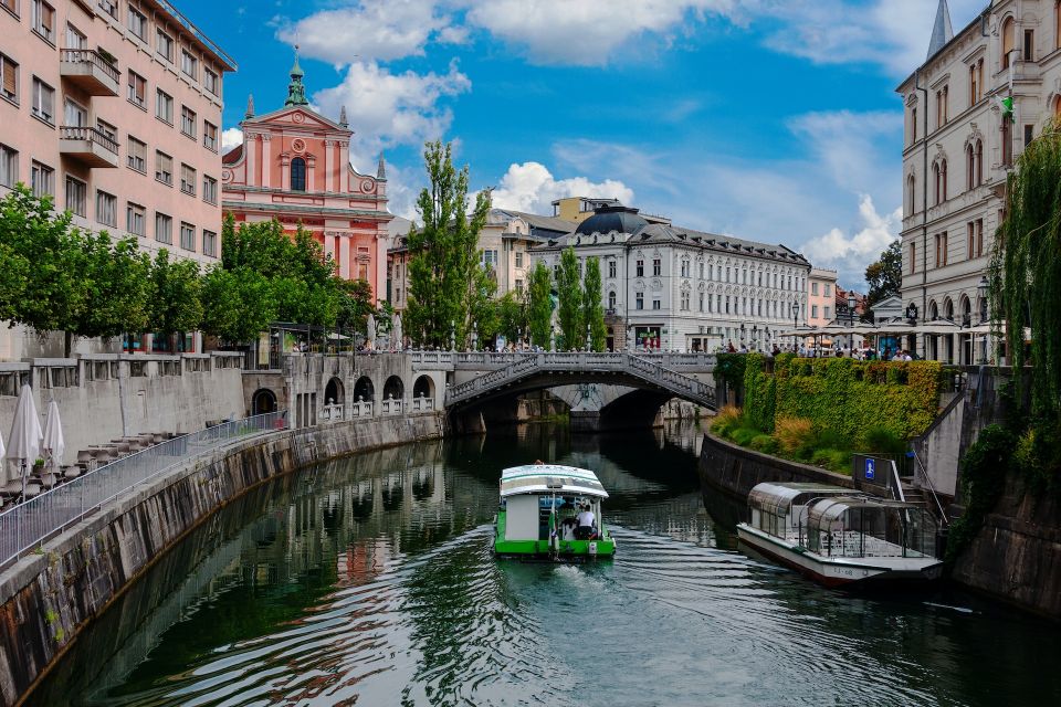 Photo Tour: Ljubljana Famous City Landmarks - Key Landmarks to Capture