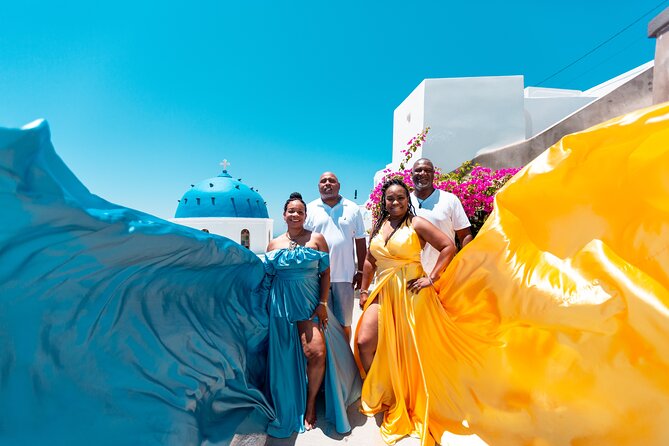 Photoshoot in Flying Dresses in Santorini  - Meeting and Pickup Information