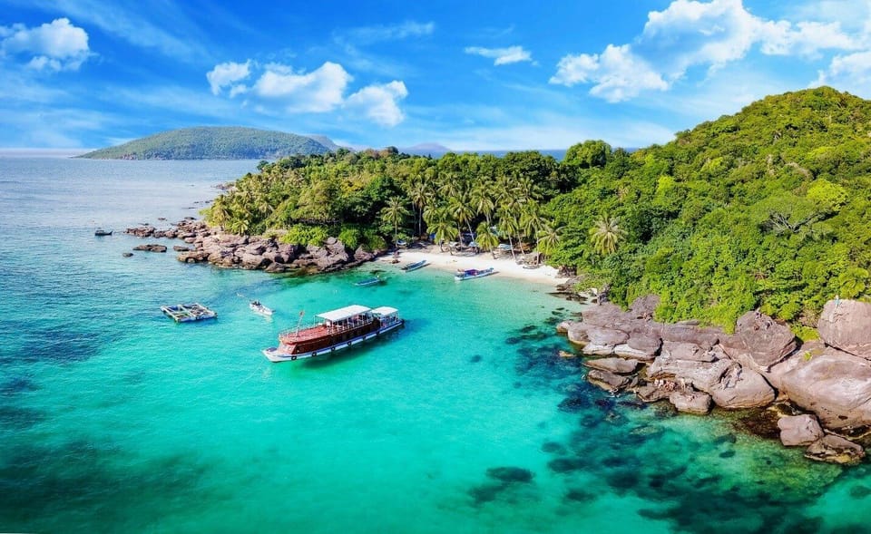 Phu Quoc Snorkeling Explore Three Islands by Boat Tour - Itinerary Highlights