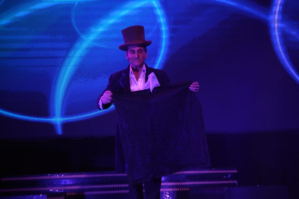 Pigeon Forge: Evanswood Magic Show at Grand Majestic Theater - Highlights of the Show