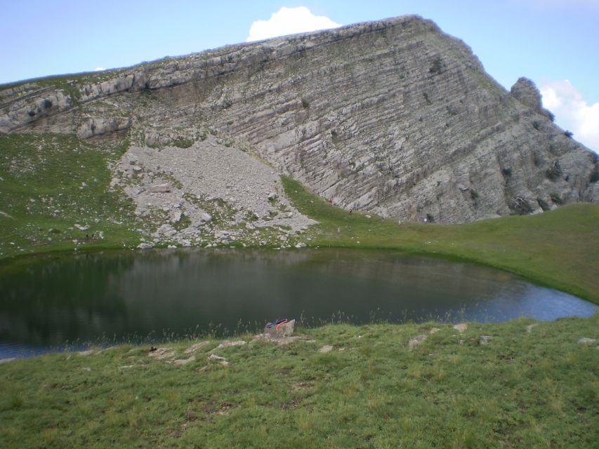 Pindus Mountains: Dragon Lake Full-Day Guided Hike - Hiking Experience