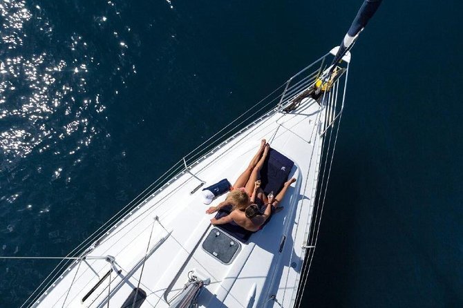 Platja De Migjorn Sailboat Trip - Boat and Amenities
