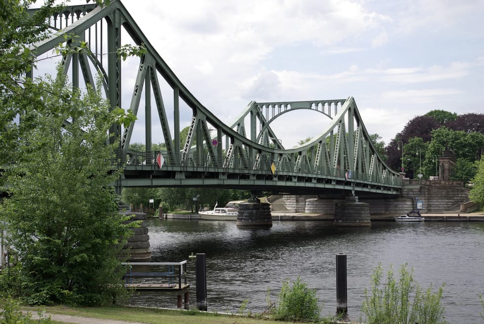 Potsdam: 5-Hour Tour of Parks & Palaces From Berlin by VW Bus - Tour Highlights