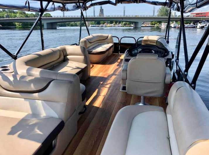 Potsdam: Rent a License-Free Boat for up to 14 PAX - Boat Capacity and Pricing