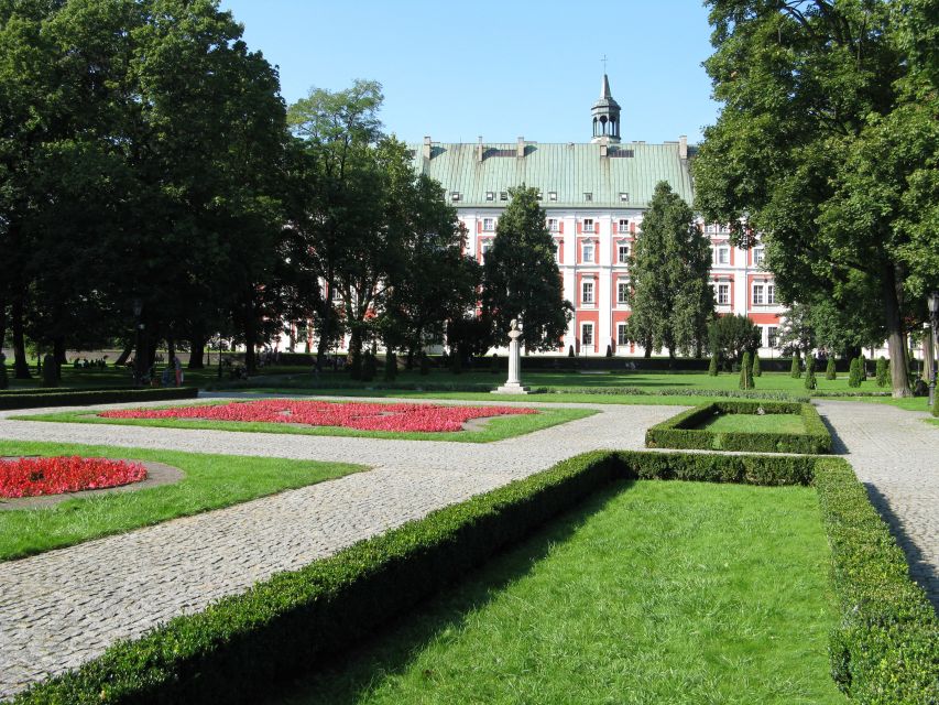 Poznan Old Town and Citadel Park Private Walking Tour - Highlights of the Tour