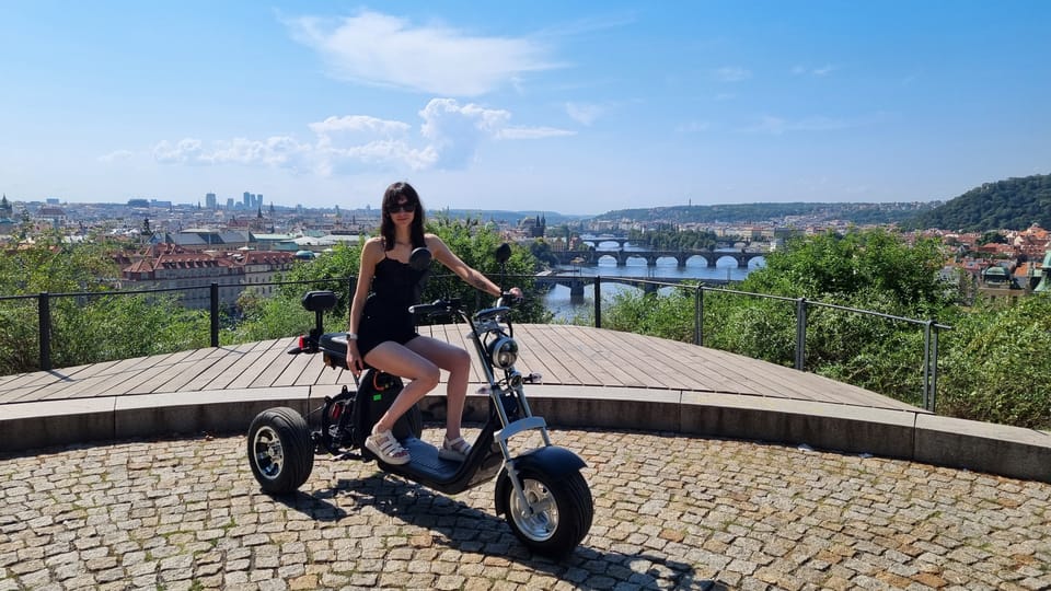 Prague: Electric Trike Viewpoints Tour - Itinerary Highlights