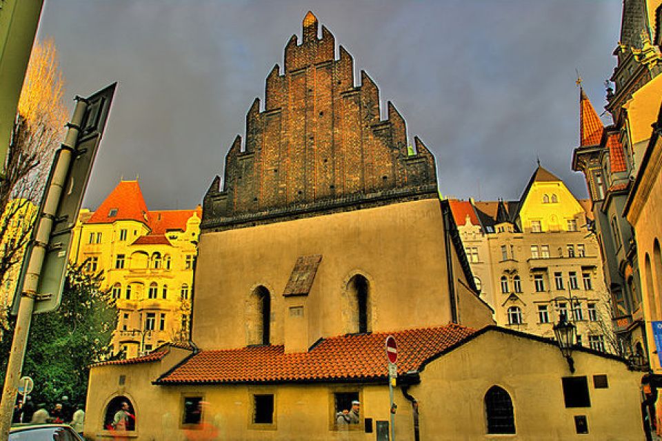 Prague: Private Tour of The Jewish Quarter - Key Attractions