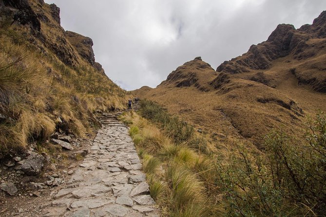 Private 2 Days Inka Trail to Machu Picchu - Accommodations and Meals