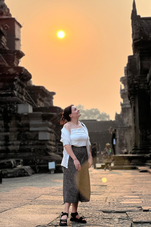 Private Angkor Sunrise Tour by Air-conditioned Vehicle - Itinerary Details