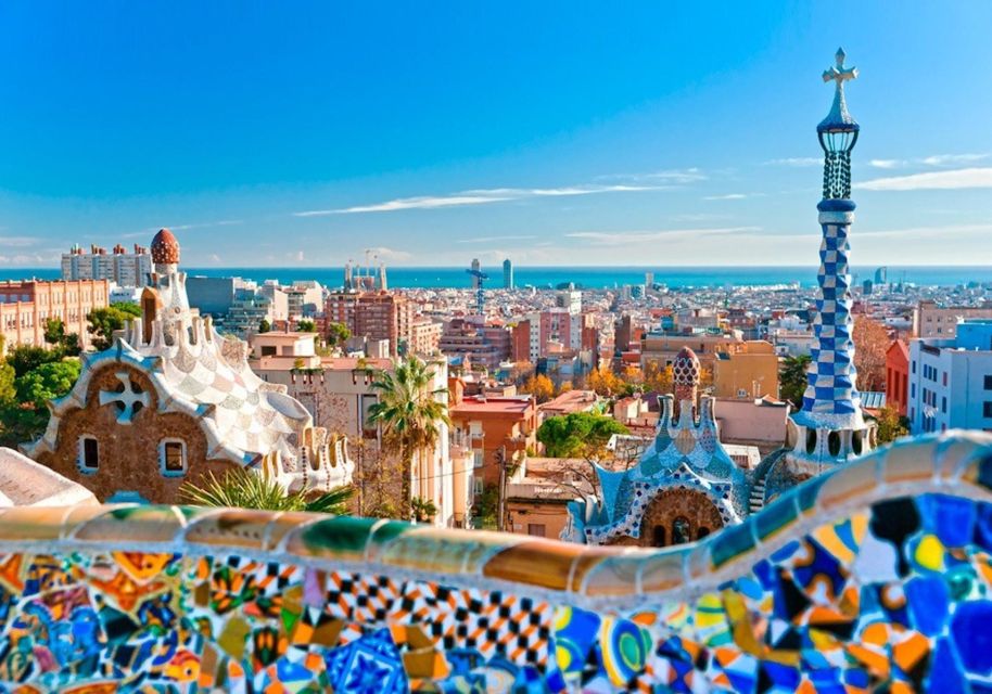 Private Barcelona Tour: Explore Gaudí and the Gothic Quarter - Customization and Experience