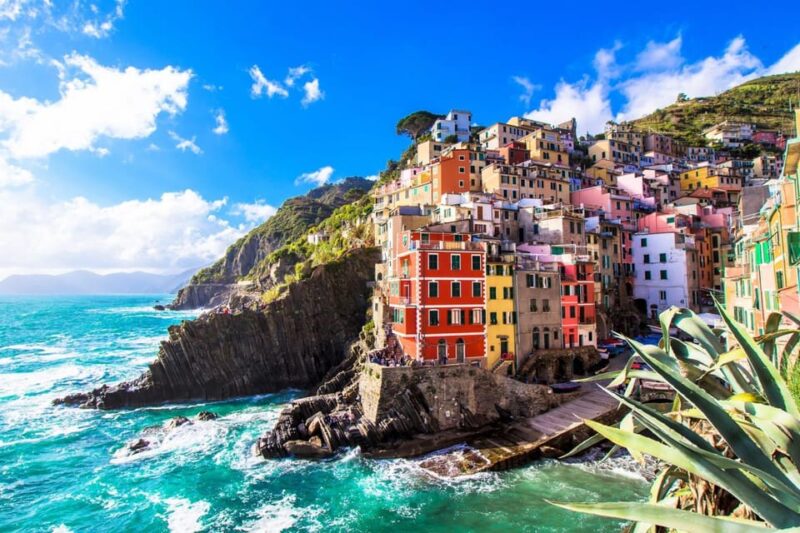 Private Cinque Terre Tour From Florence - Itinerary Highlights